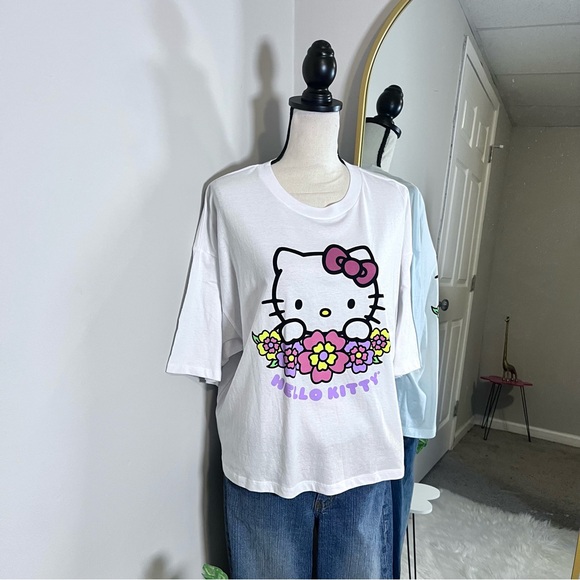 Hello Kitty y2k white graphic XL T-Shirt - Picture 2 of 11